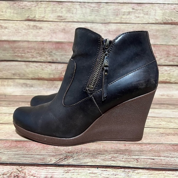 Ugg Brown Leather Meredith Wedge Ankle Boots - Picture 1 of 10